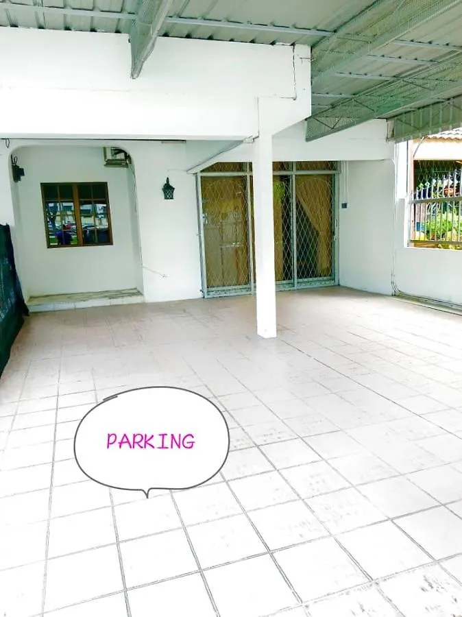 Muslim Guest House Near Usm Spice Arena Gelugor Georgetown Semesterbostad
